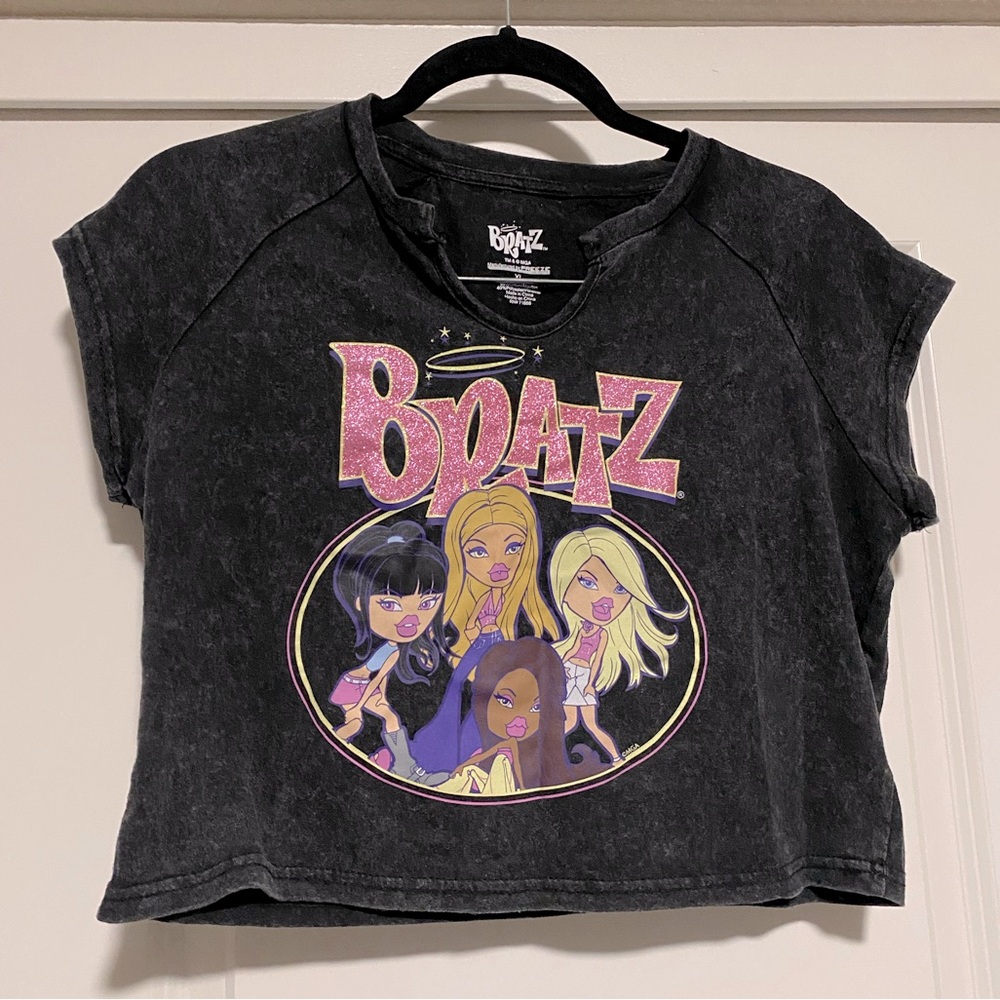 Bratz Crop Top Dark Grey Heather with Low Neck